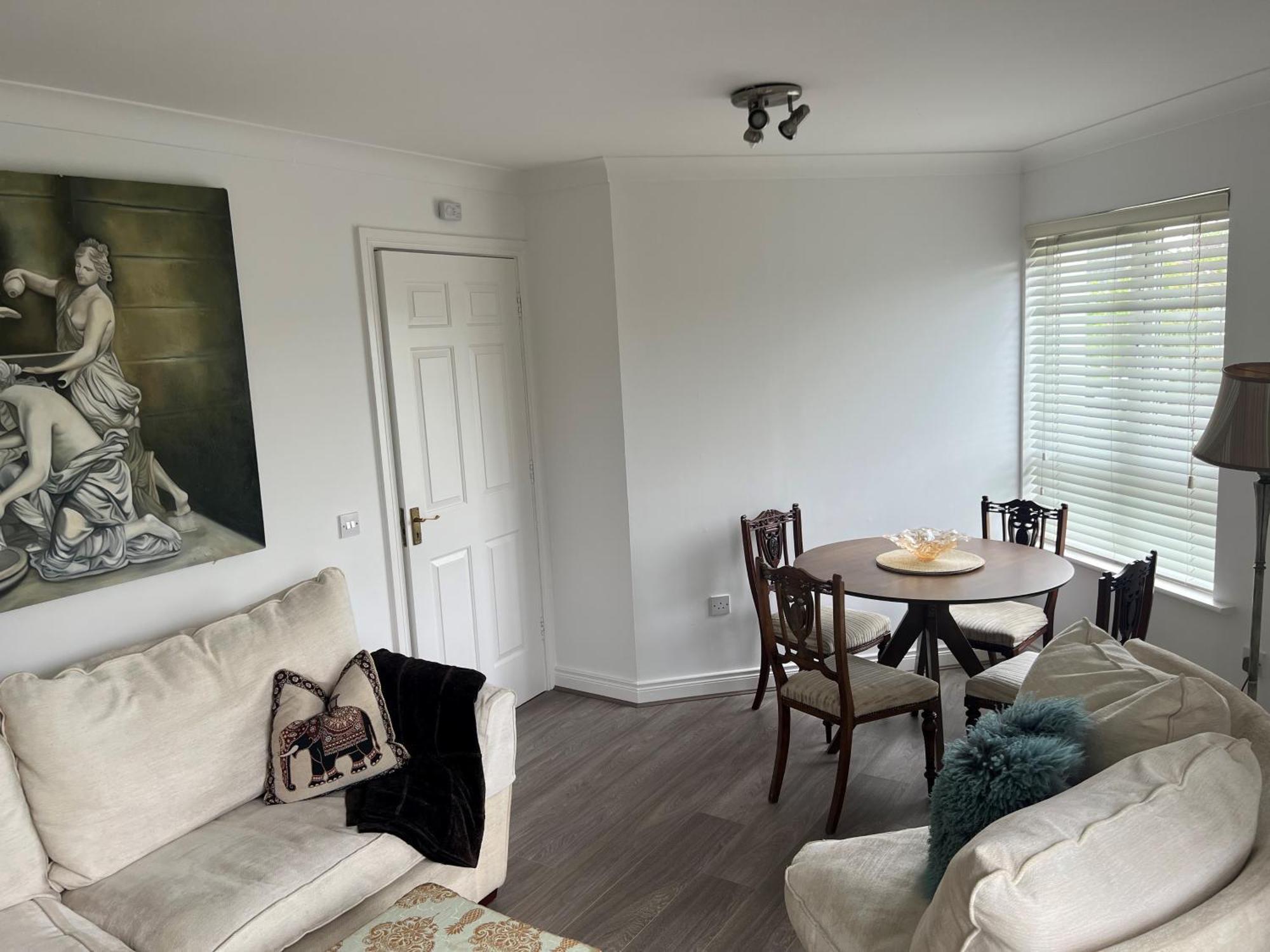 סוורדס Cosy 2 Double Bed Apartment מראה חיצוני תמונה